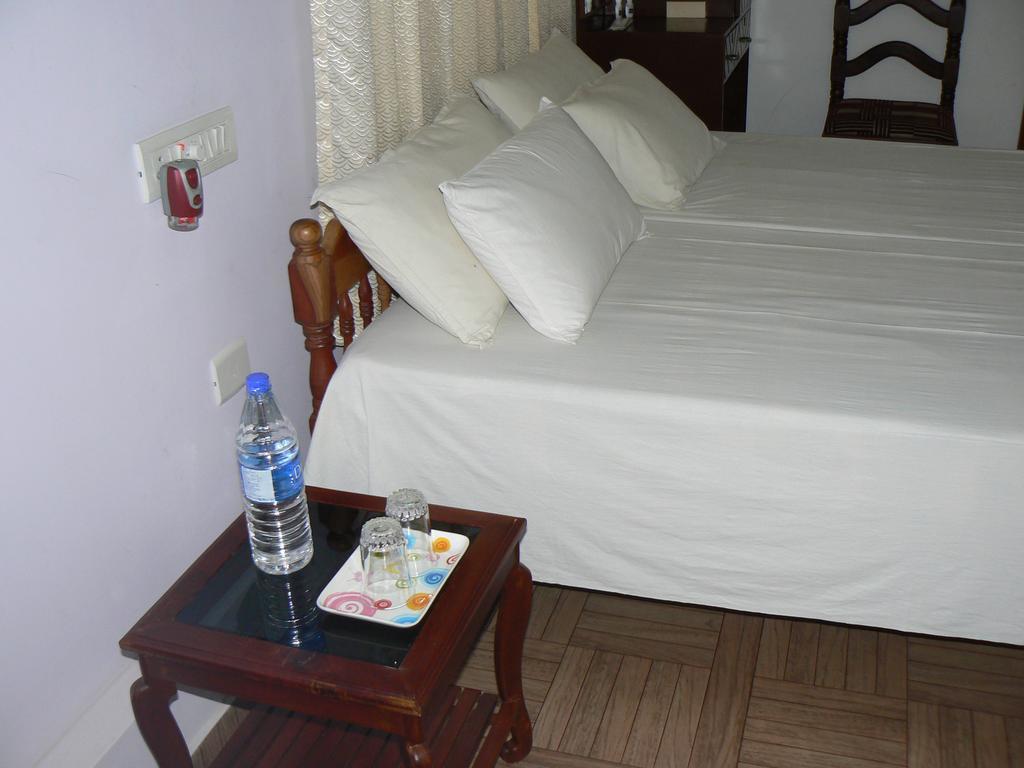 Aroma Home Stay Kochi Екстер'єр фото