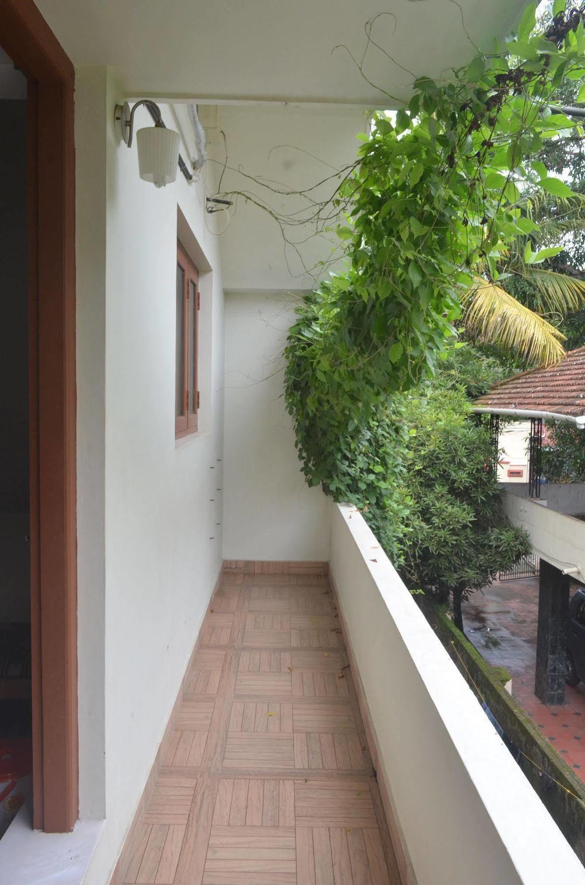 Aroma Home Stay Kochi Екстер'єр фото
